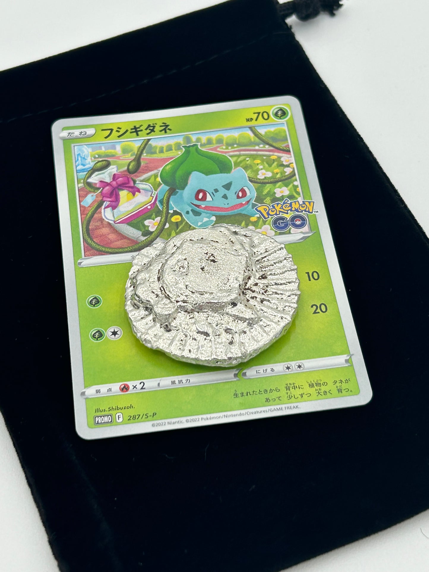 PokéPours Bulbasaur Pirates Treasure - 2.12 Troy Ounces of pure .999 Silver + Bulbasaur #287/S-P Japanese Promo Card