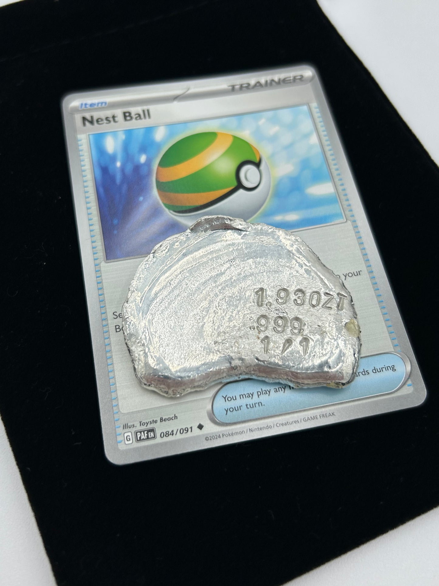 PokéPours Poke Ball Pirates Treasure - 1.93 Troy Ounces of pure .999 Silver + Nest Ball 084/091 Card