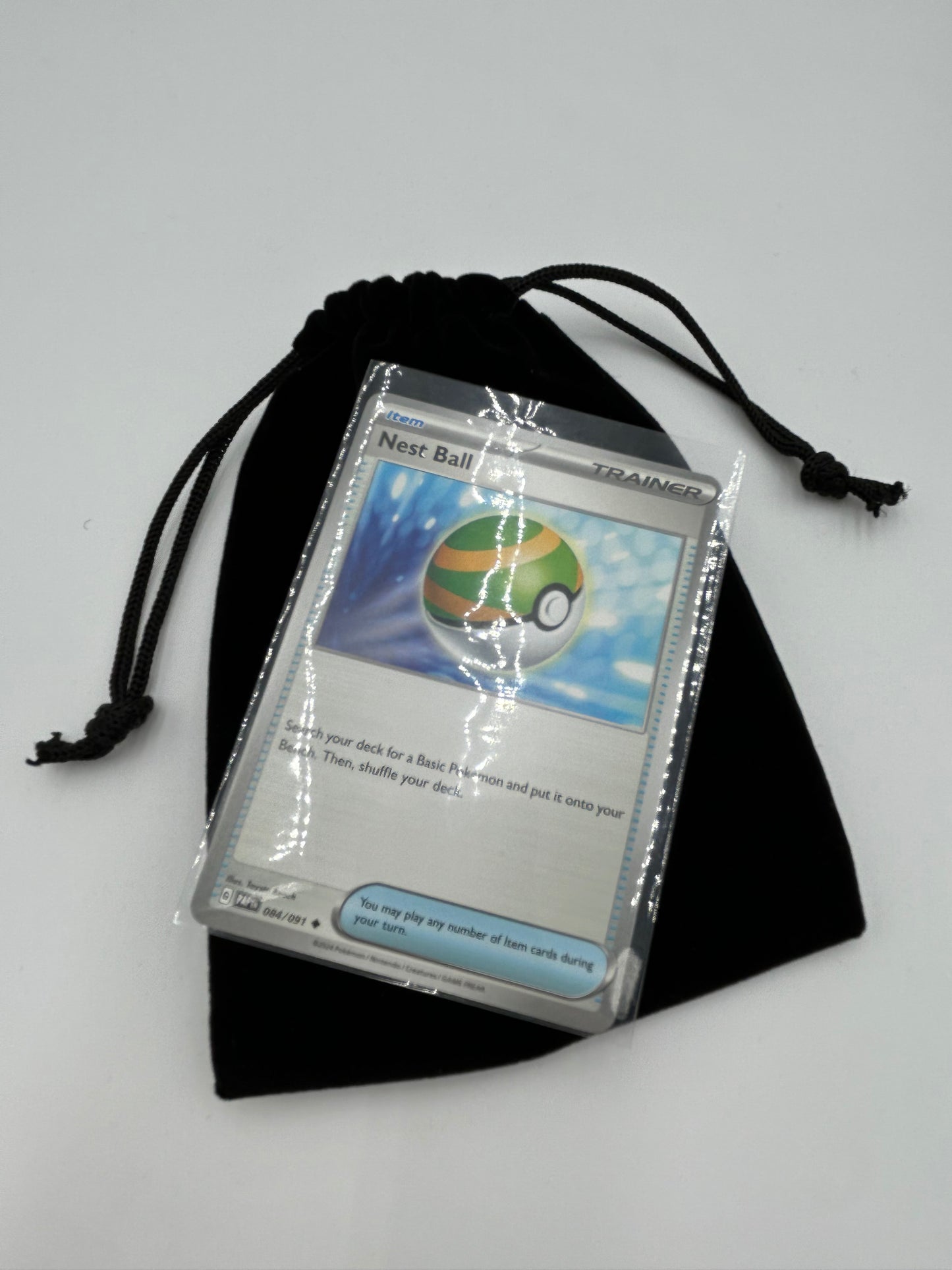 PokéPours Poke Ball Pirates Treasure - 1.93 Troy Ounces of pure .999 Silver + Nest Ball 084/091 Card